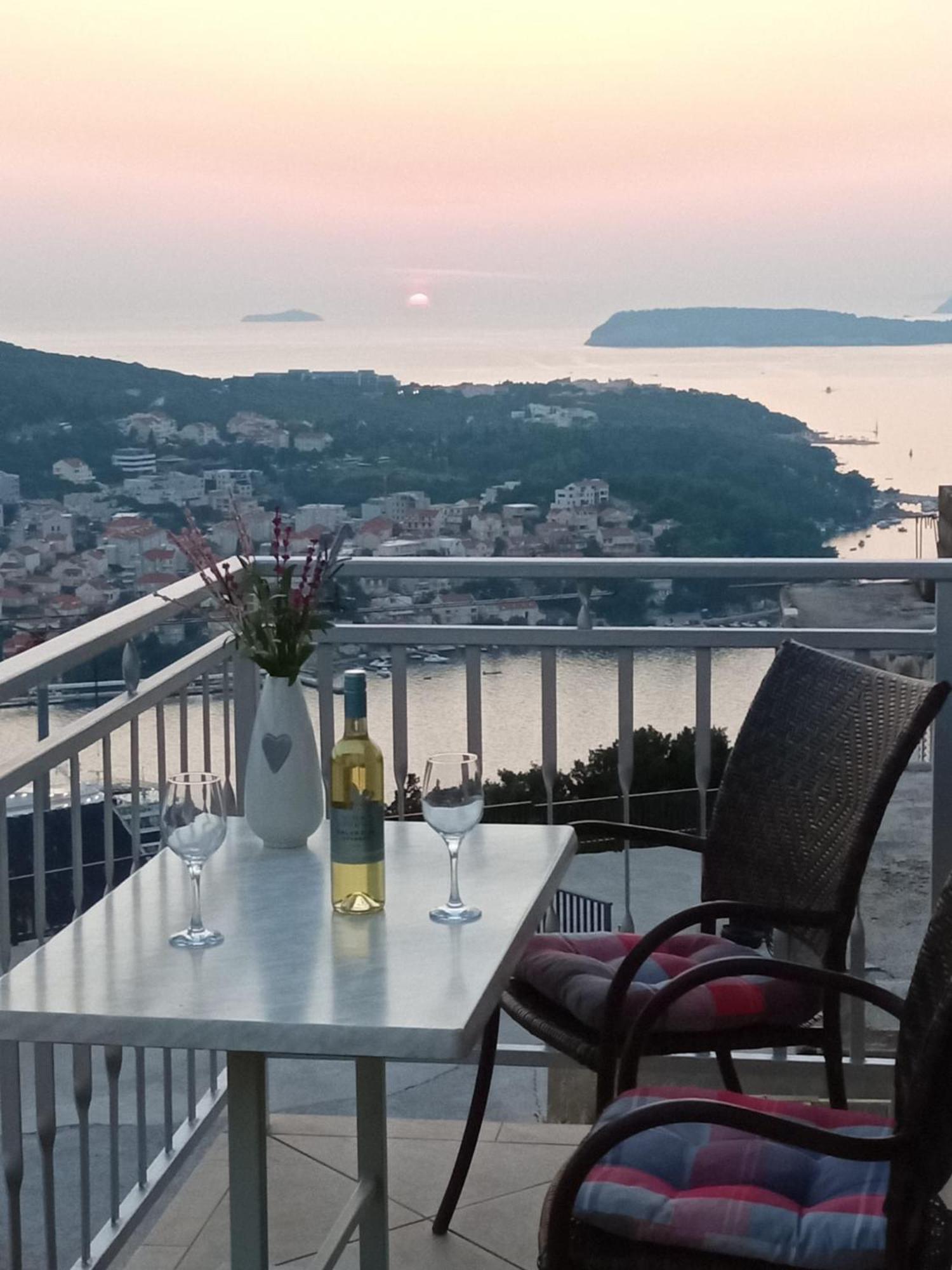 Sea View Apartment Nuncijata Dubrovnik Exterior photo